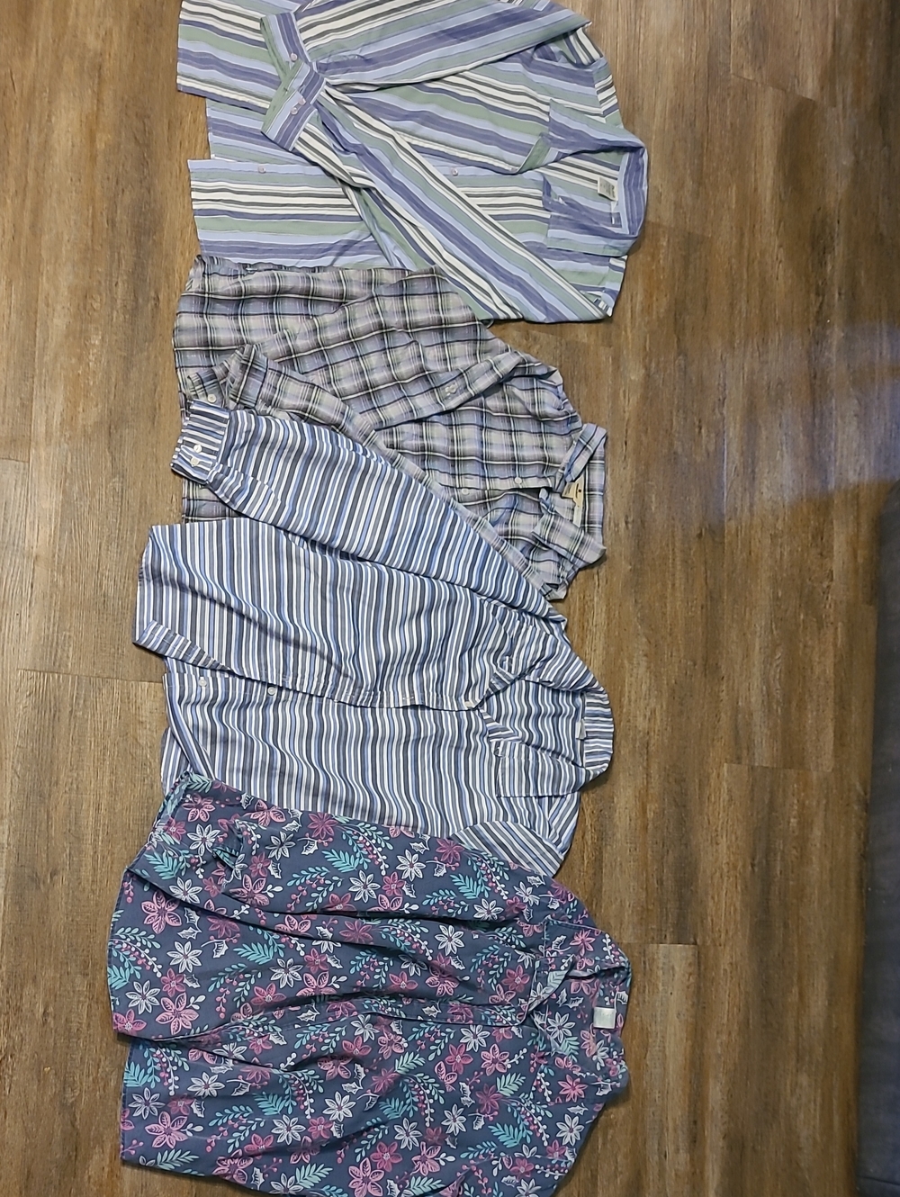Lot of 4 Blair Women's Tops Button-Up Shirts Blue, Green, Pink Prints 2XL Size